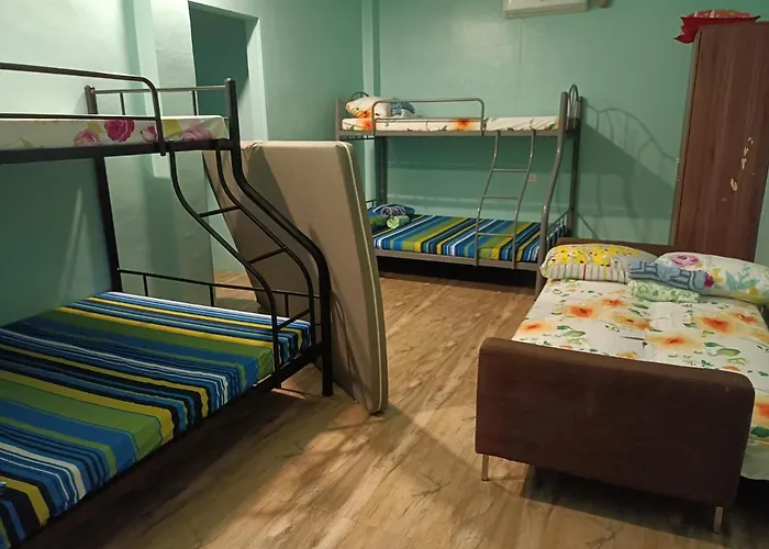 Azulea House * Oslob