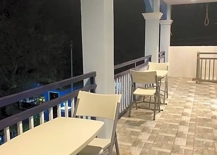 Azulea House * Oslob