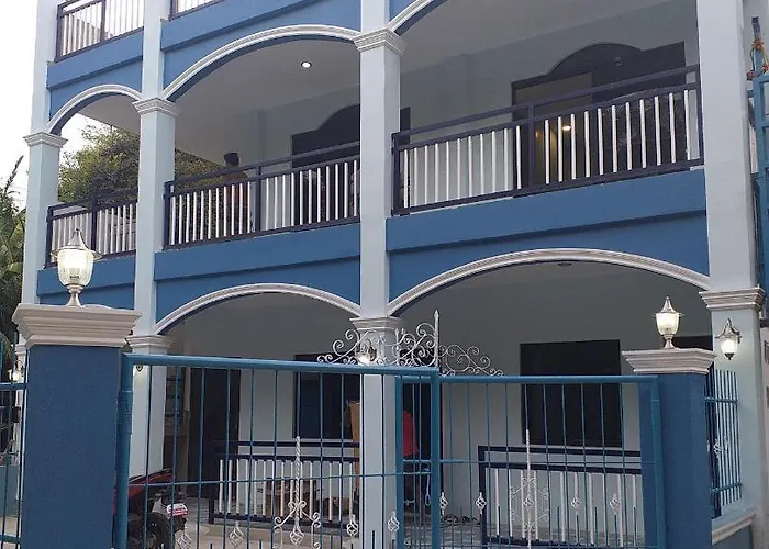Azulea House